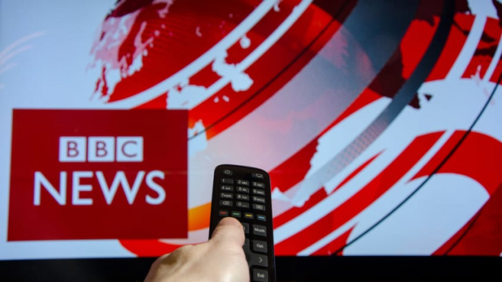 amazon, bbc set to launch “beeb” ai voice assistant