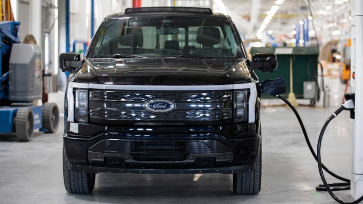 jim farley confirms doubling of ford f-150 lightning production target
