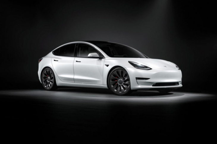 how much does a fully loaded 2022 tesla model 3 cost?