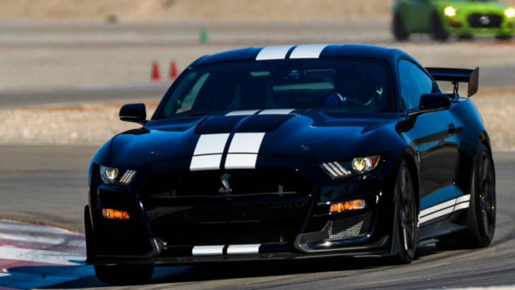 thieves steal shelby gt500s straight from the factory