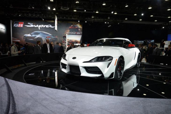 2022 detroit auto show should happen in september, gets grant from local goverment