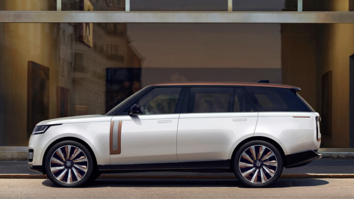 land rover will let you customise your new range rover sv in 1.6 million different ways