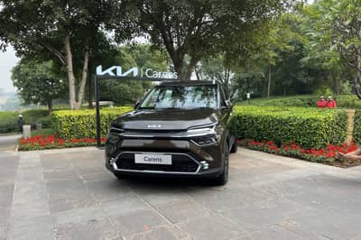 android, 2022 kia carens makes global debut in india, perfectly blends mpv with suv