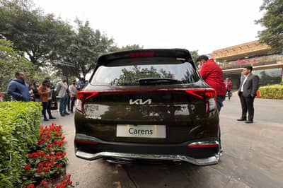 android, 2022 kia carens makes global debut in india, perfectly blends mpv with suv