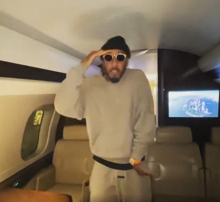 swizz beatz gives us a tour of his private jet as he dances on rick ross' new album