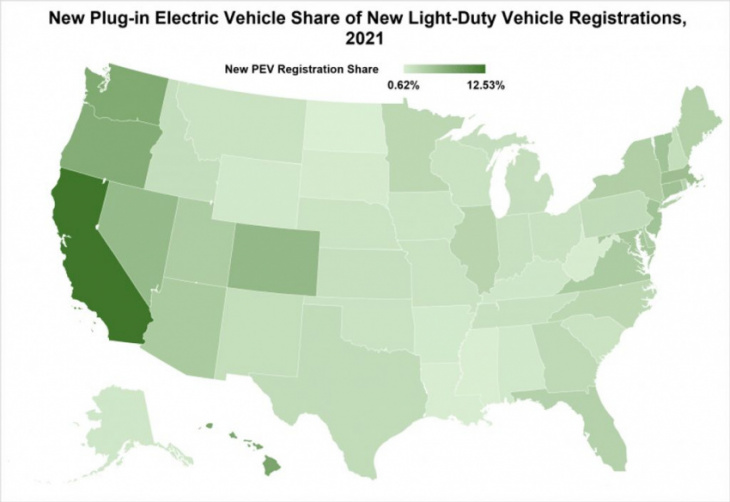 see plug-in electric car adoption map for all us states in 2021