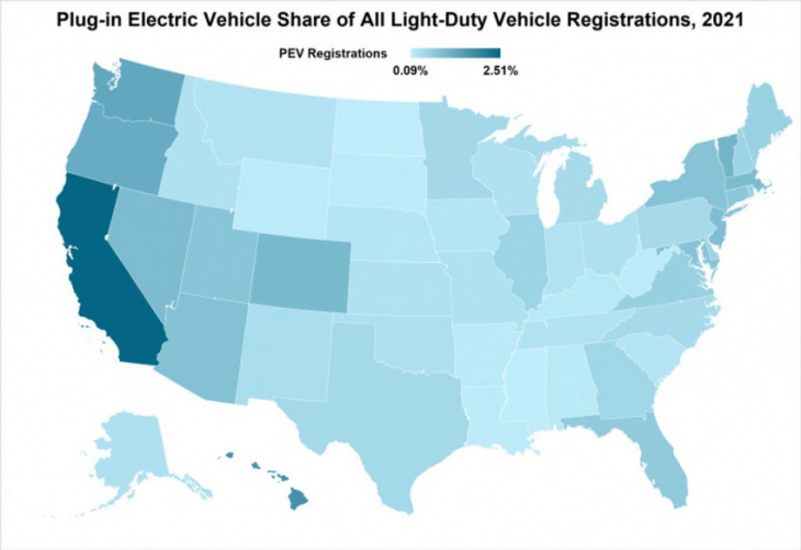 see plug-in electric car adoption map for all us states in 2021
