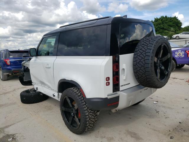 poor 2022 land rover defender got a salvage title in just 498 miles