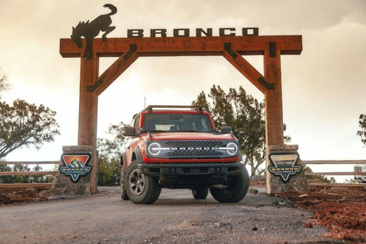 bronco, hummer, grand wagoneer: why everything old is new again