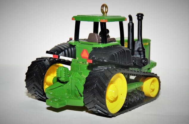 found this ho scale john deere 9420t