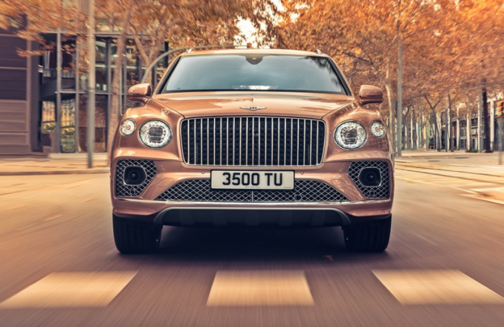 bentley stretches the bentayga to create a new flagship model