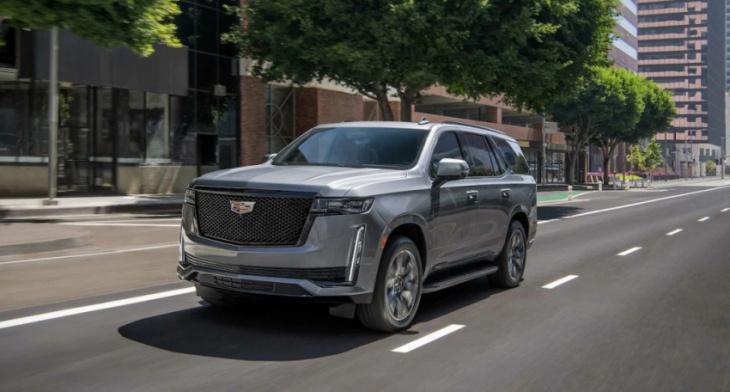 the cadillac escalade just lost more features