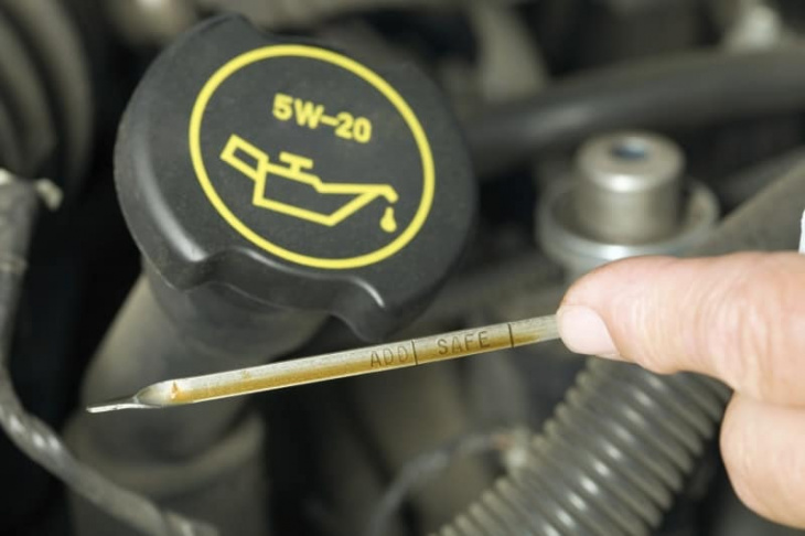 keep your vehicle running with this car tune up checklist