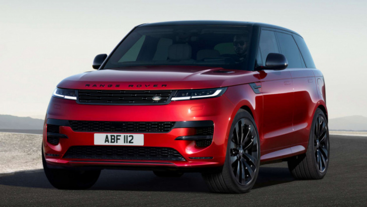 new 2022 range rover sport arrives with minimalist look