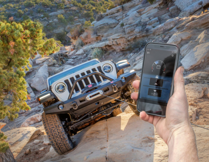 android, winching made easy: warn hub system wireless smartphone winch remote