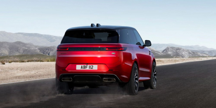 the 2023 range rover sport is a lot like its big brother