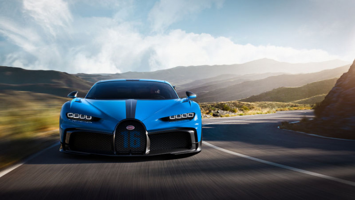 bugatti takes aim at corners and back roads with the chiron pur sport