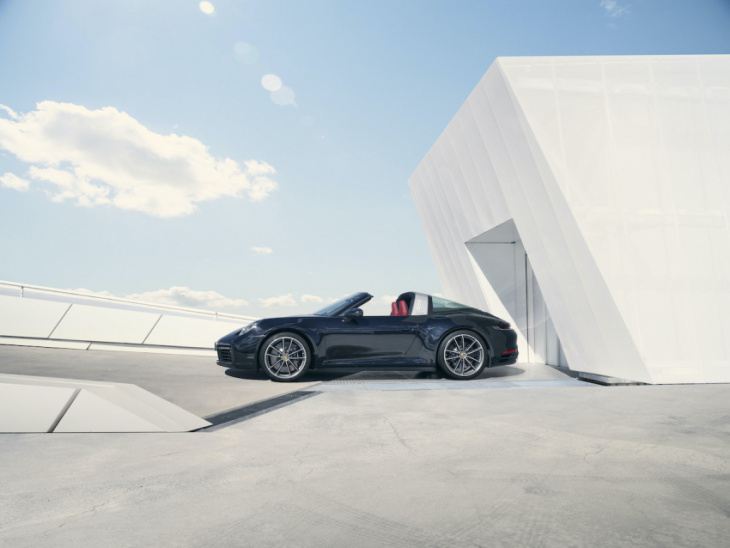 porsche's latest targa 4 and 4s make their silver-highlighted debut