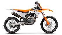 ktm updates four-stroke and two-stroke sx models for 2023
