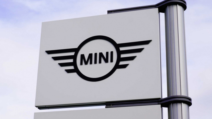 mini cooper extended warranty: do you need it? (2022 plans)