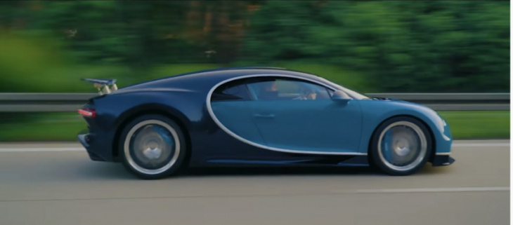 bugatti chiron owner hits 257 mph on the autobahn