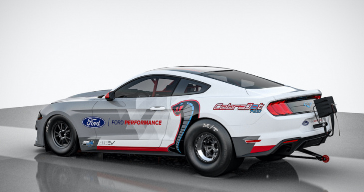 ford's latest mustang is a 1,400 hp drag racer