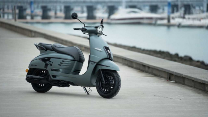 peugeot refreshes the django shadow 50 and 125 in europe