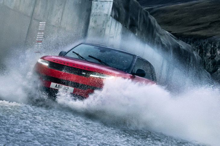 2023 range rover sport can take on 40-degree slopes + water