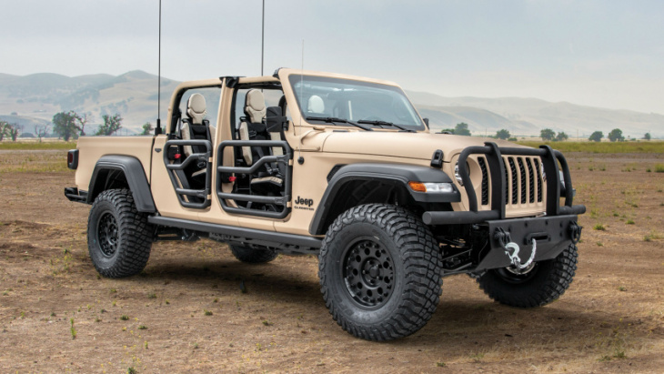 jeep and am general go back to roots for xmt