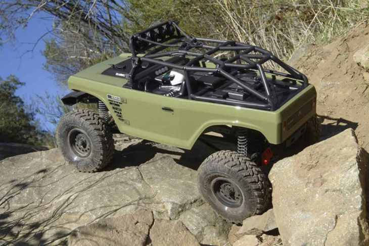 10 best rc rock crawlers [buying guide]