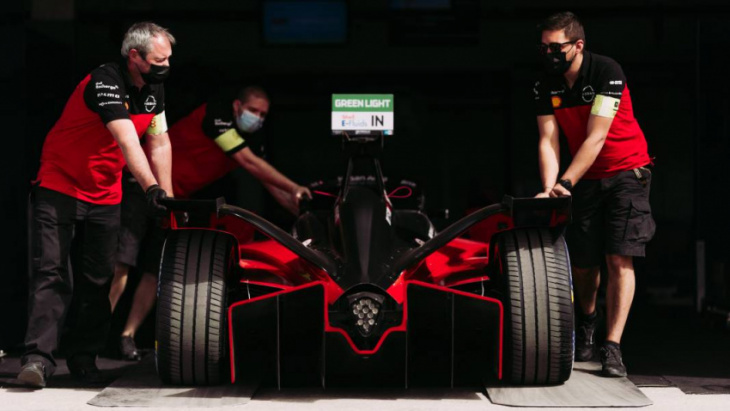 why nissan has doubled-down on formula e