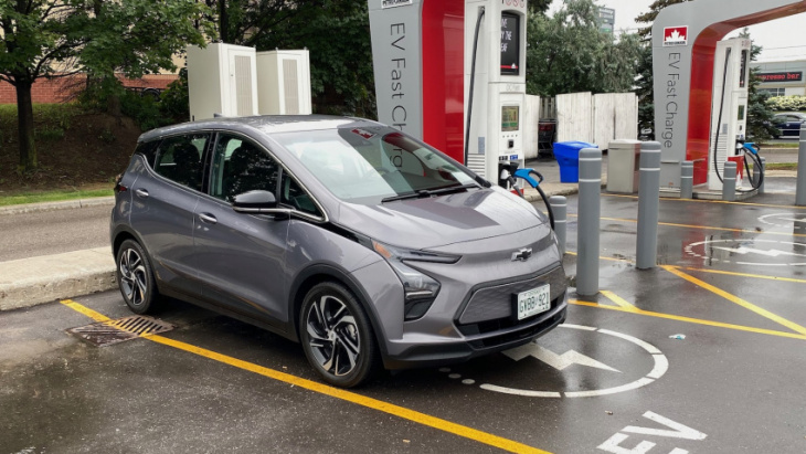 android, first drive: 2022 chevrolet bolt lt