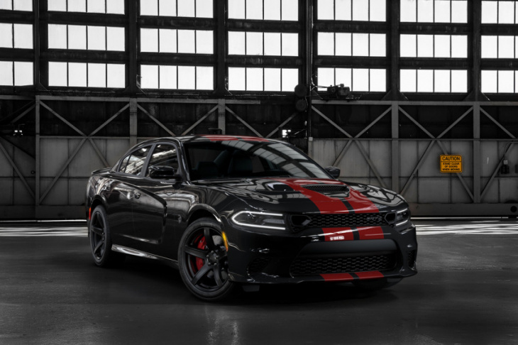 new stripes for dodge srt chargers