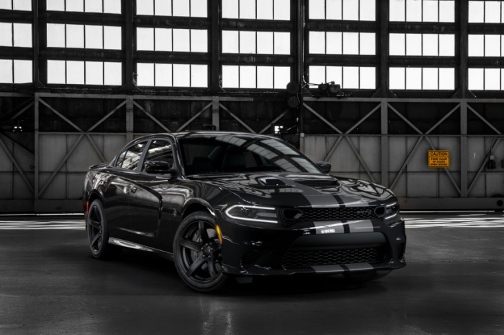 new stripes for dodge srt chargers