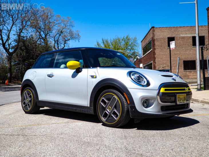 video: mini electric takes on four other electric city cars in comparison test