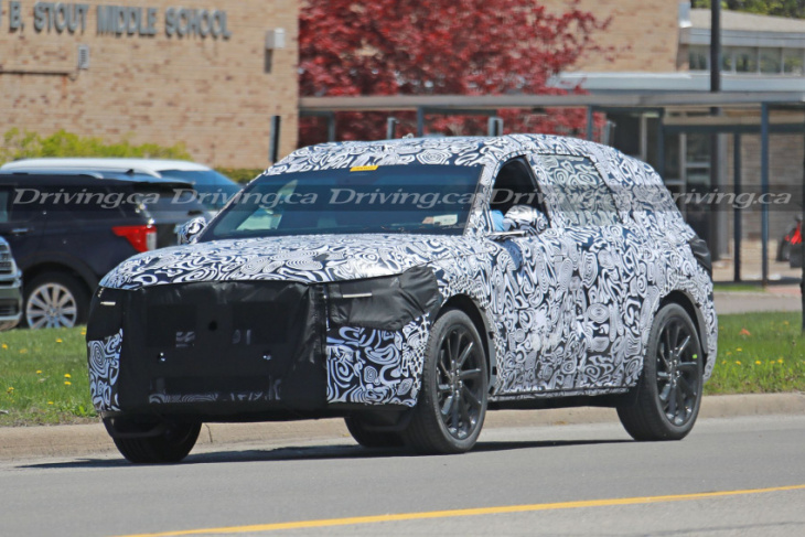 spied! could this active cuv mark the return of the ford fusion?