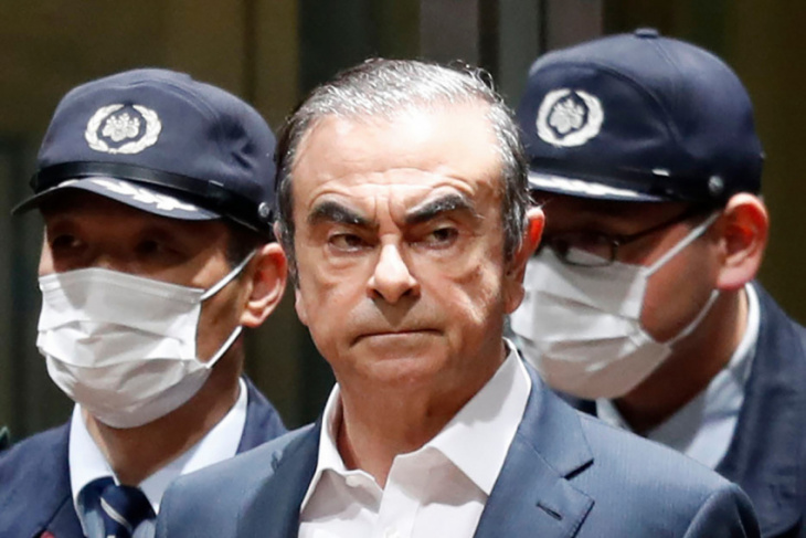 ex-nissan renault  boss ghosn speaks out at beirut press conference