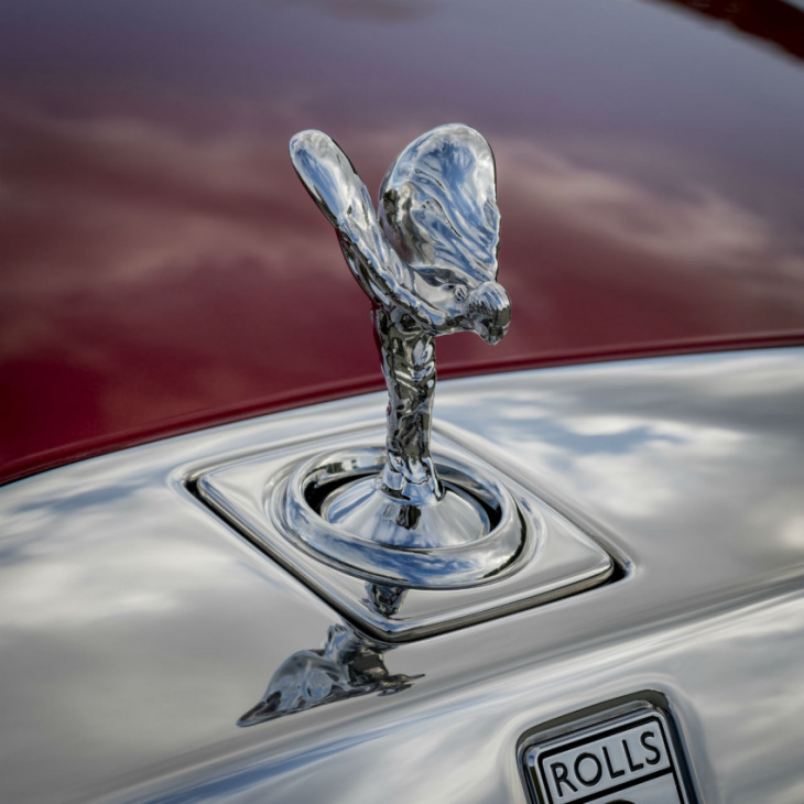 rolls-royce going red for (red)