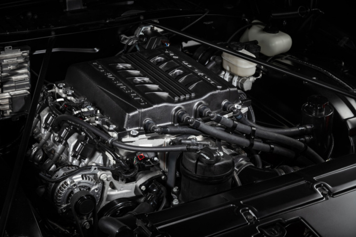 chevrolet crate engines featured at sema