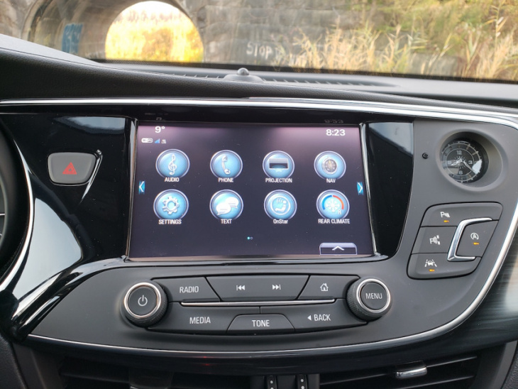 android, review: 2020 buick envision