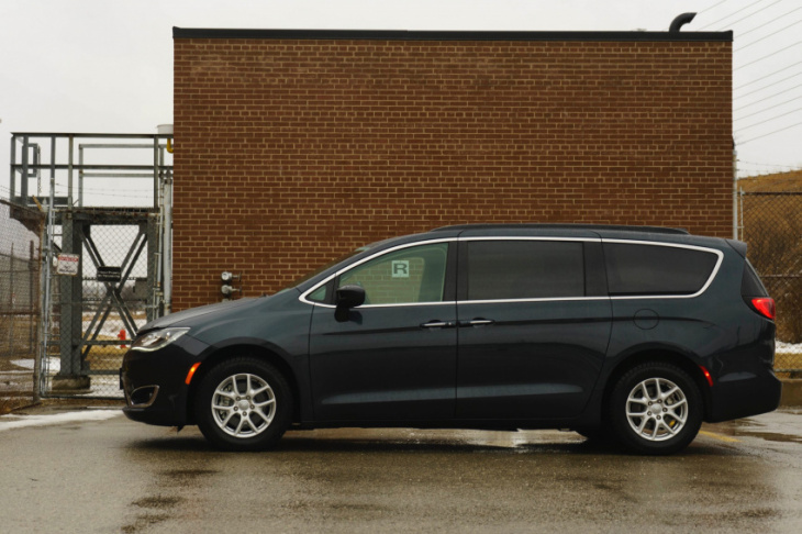 android, review: 2020 chrysler pacifica touring