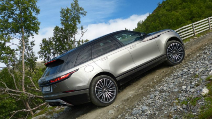 range rover velar is poised to lead the pack – wheels.ca