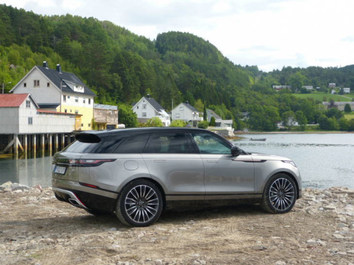 range rover velar is poised to lead the pack – wheels.ca
