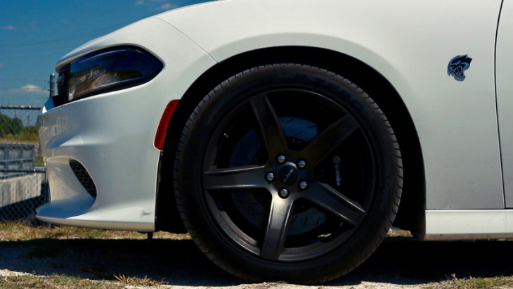 review: 2018 dodge charger srt hellcat