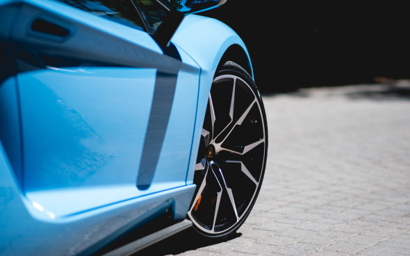 first drive: 18 things of note with the lamborghini aventador