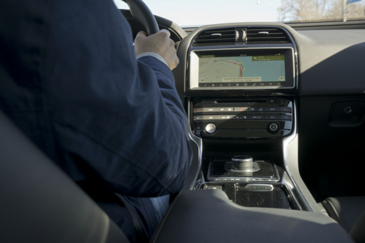 the 2018 jaguar xe 20d is proof that diesels aren’t dead
