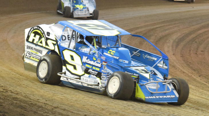super dirtcar series thunders into can-am