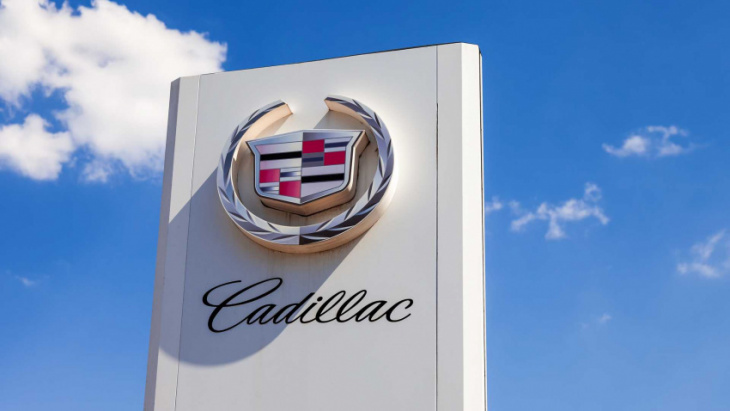 cadillac extended warranty: coverage and cost (2022 review)