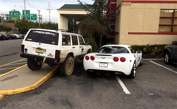 owner of double parked c6 corvette gets schooled by jeep driver