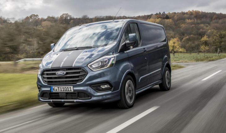 fully electric 2023 ford transit custom confirmed, with hybrid and ice options